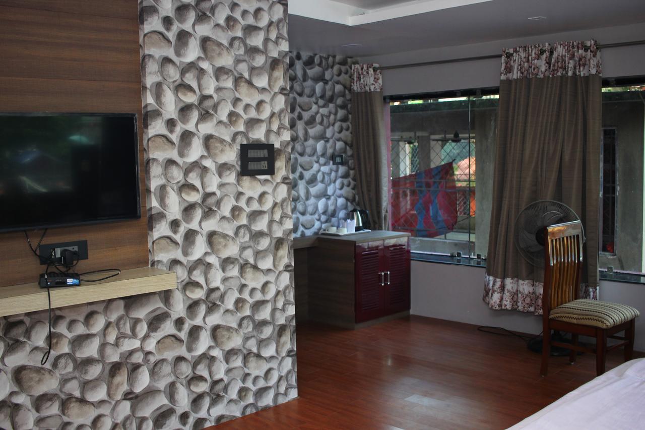 Hotel Shreemoyee Inn - Kamakhya Temple กูวาฮาติ ภายนอก รูปภาพ